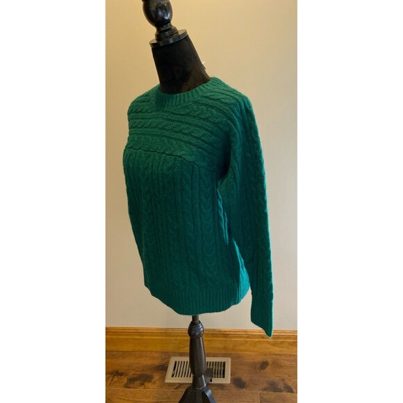 St John’s Bay Sweater Cable Fuzzy Knit  Size Large Dark Green Rounded Neck - Picture 3 of 8
